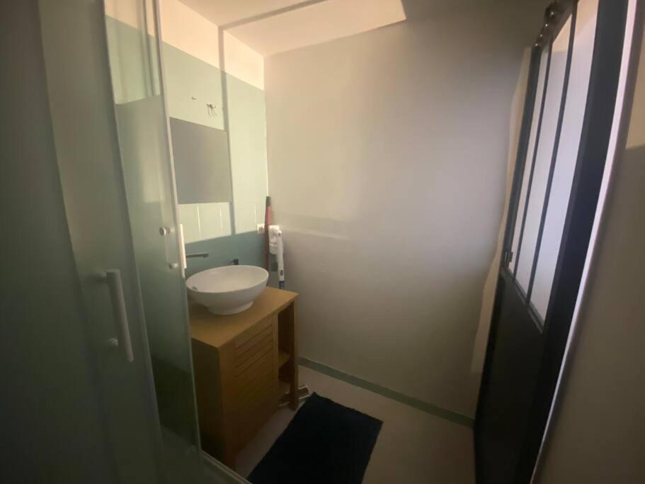 Appartement En Face De La Gare - Centre Ville Poitiers Zewnętrze zdjęcie